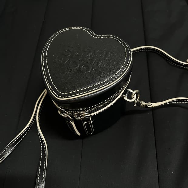 마지셔우드 하트백