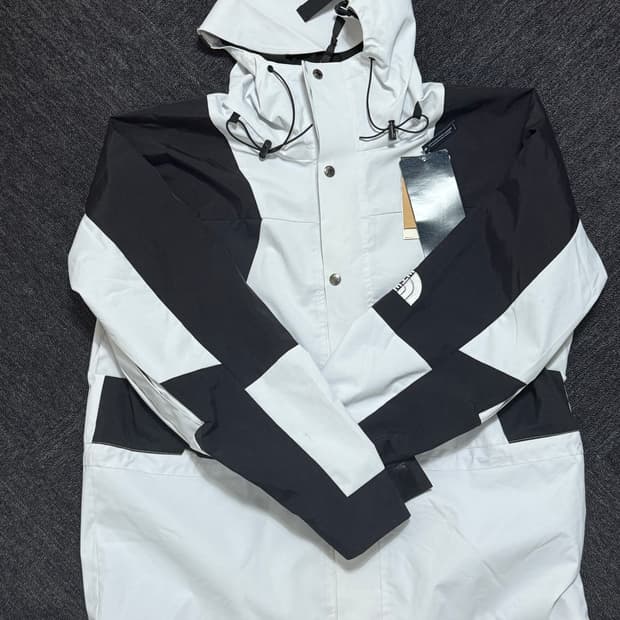 노스페이스 퓨처라이트 바람막이