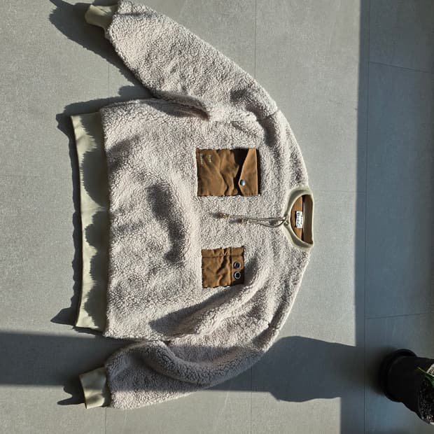 아크네 스튜디오 폴라 플리스 XL