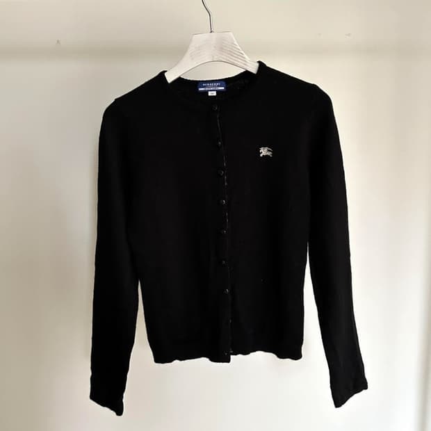 버버리 블루라벨 블랙 가디건