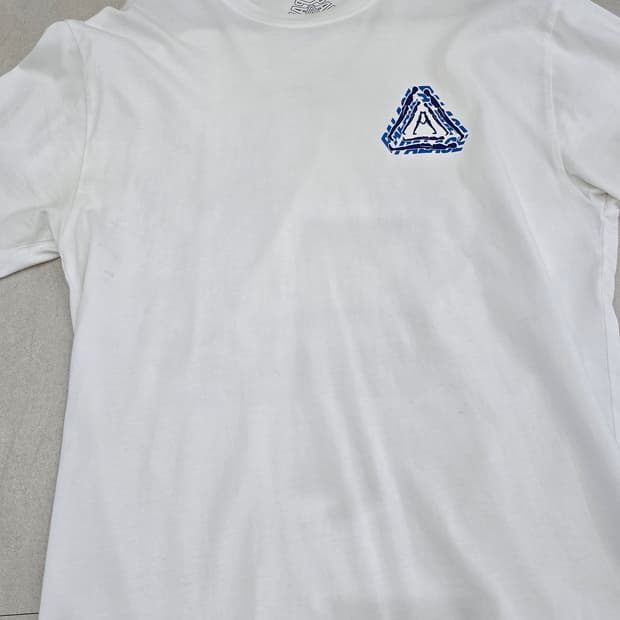 팔라스 P3 린 티셔츠 화이트 - 25SS