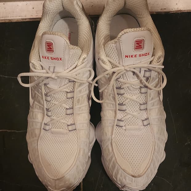 나이키 삭스 TL 메탈릭 실버 (275 사이즈)