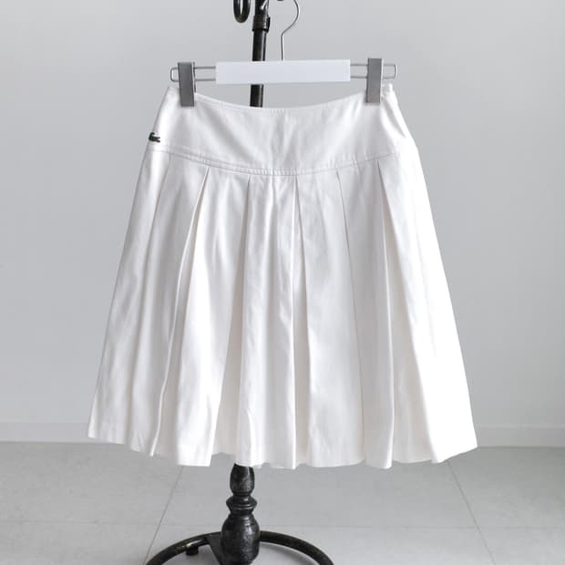 lacoste)pleats buckel skirt 