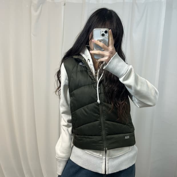 The North Face 550 Khaki Puffer Vest