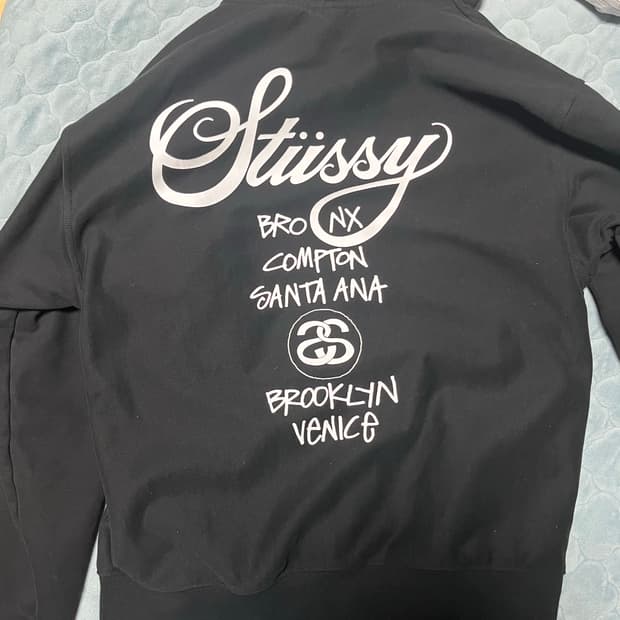 스투시 월드투어 후드집업 블랙xl