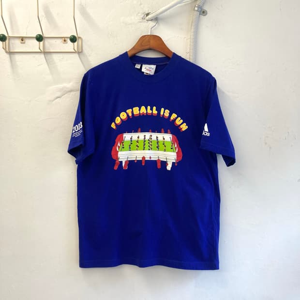 Y2K 아디다스 ‘FOOTBALL IS FUN’ 티