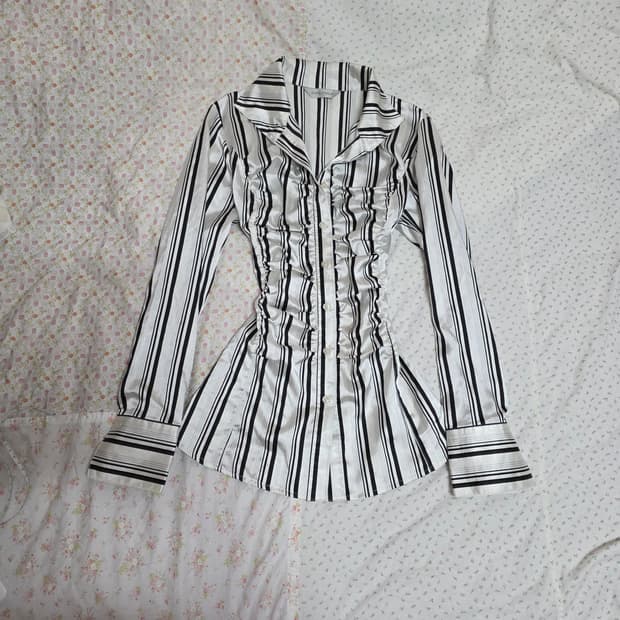 빈티지 스프라이트 실버 셔링 새틴 오네갸루 셔츠 펑크 공겜여주 긱시크