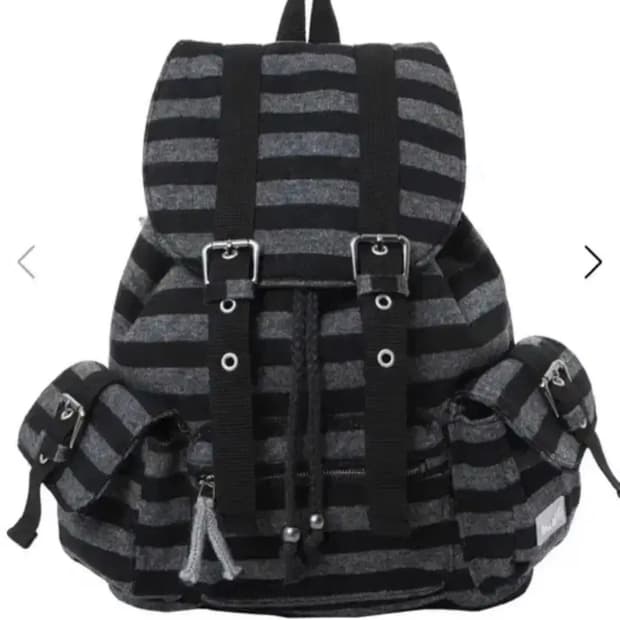 탠스댄스 울 스트라이프 백팩 (블랙) (줄무늬 가방)