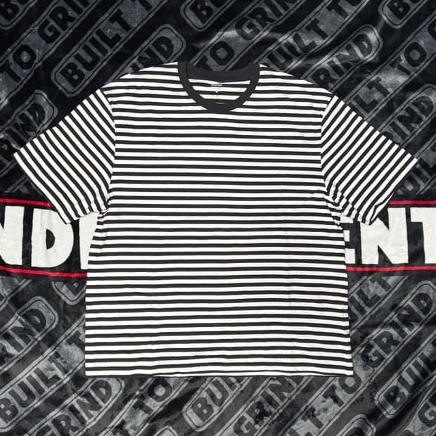 무신사 스탠다드 스트라이프 릴랙시드 크루 넥 숏 슬리브 티셔츠 블랙 화이