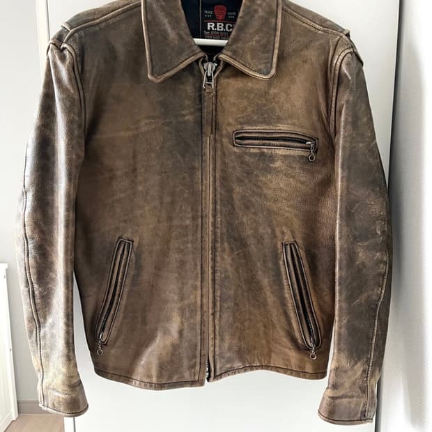 RBC 에이징 가죽자켓