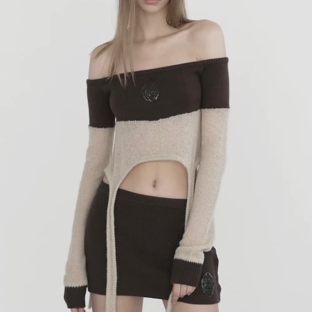 배드블러드 키도 니트 오프숄더 탑 