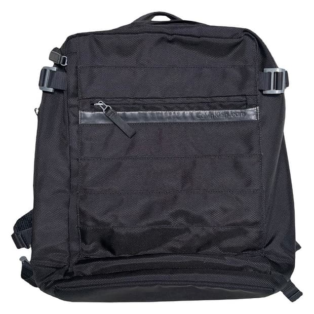 캘빈클라인진 블랙 컬러 백팩