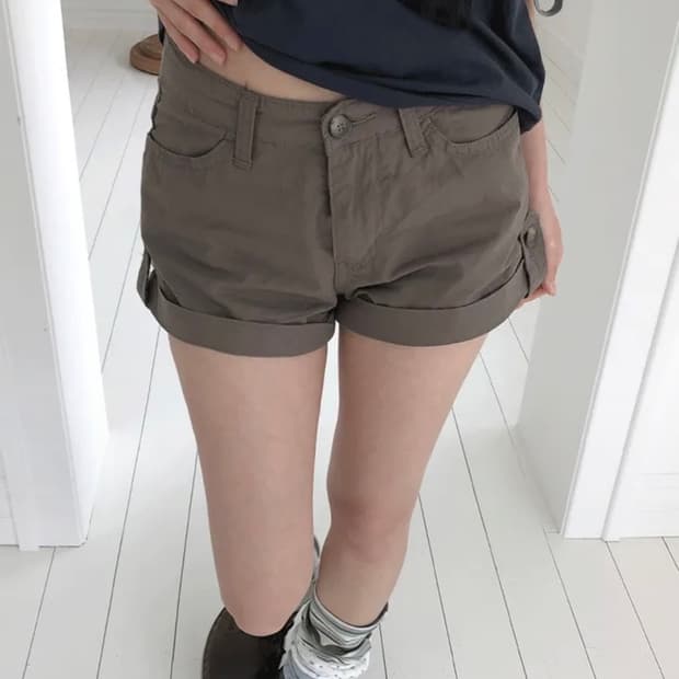 원더원더 에틴 롤업 숏 팬츠 카키 반바지 판매