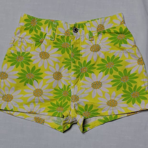[Made in Italy] 베네통 빈티지 플라워 코튼 쇼츠 (S사이즈)