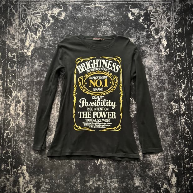 “THRUXTON” 00s Graphic Long Sleeve Tee  