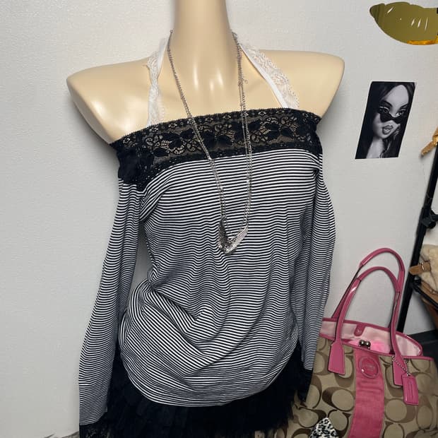 갸루 오프숄더 블랙 레이스 스트라이프 탑