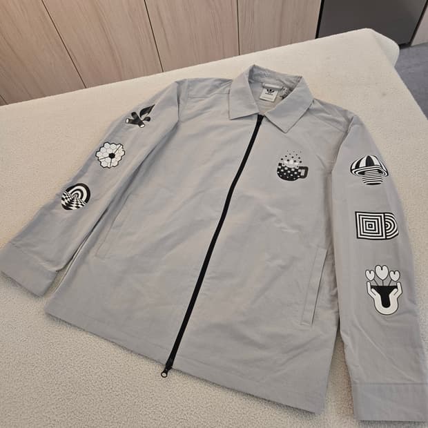 아디다스 그래픽 프린팅 집업 자켓 XL