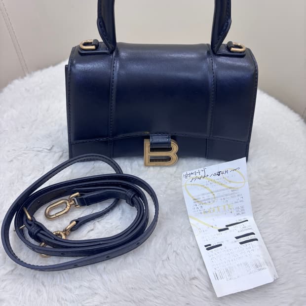 발렌시아가 아워글래스xs