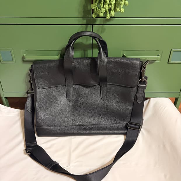 코치 가죽 브리프백