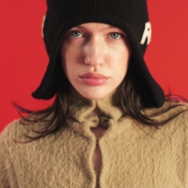 세릭 이어플랩 비니