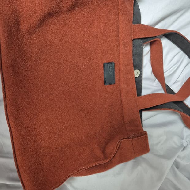 마가렛 호웰 울 쇼퍼백