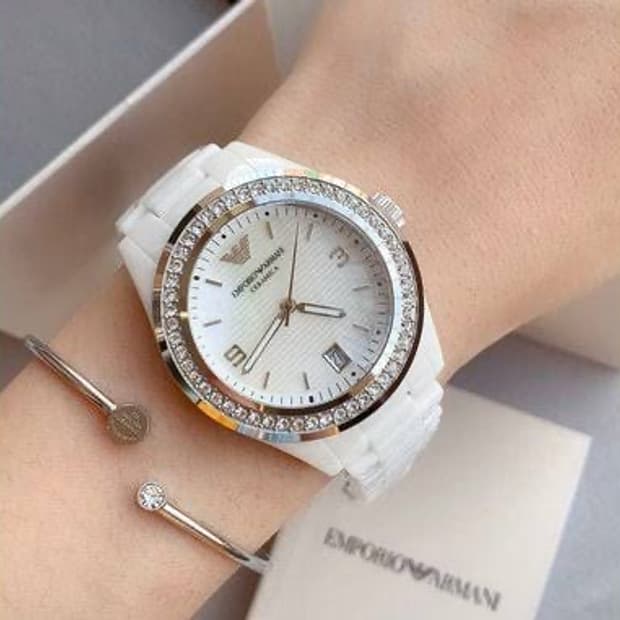 [정가98만원] 엠포리오 아르마니 뉴욕 5th Ave 컬렉션 세라믹 워치