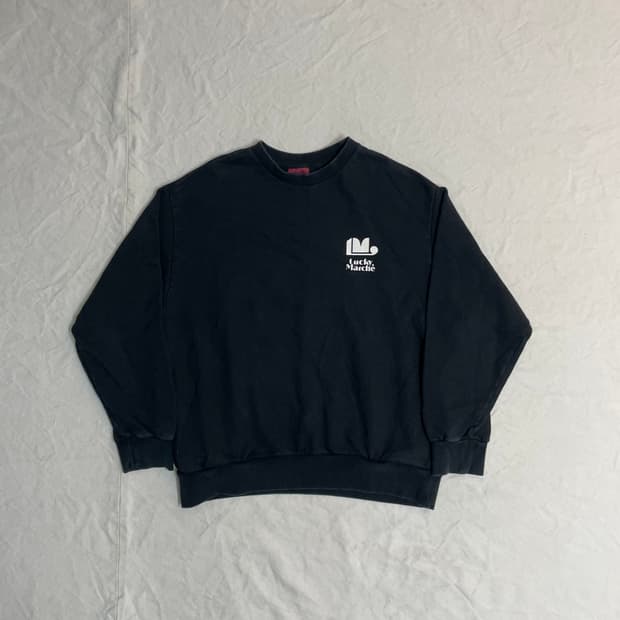 럭키마르쉐 맨투맨 