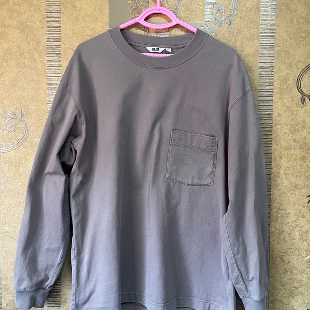 [ Uniqlo U라인 긴팔 ]