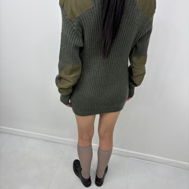 PATCH DETAIL KNIT MILITARY KHAKI
