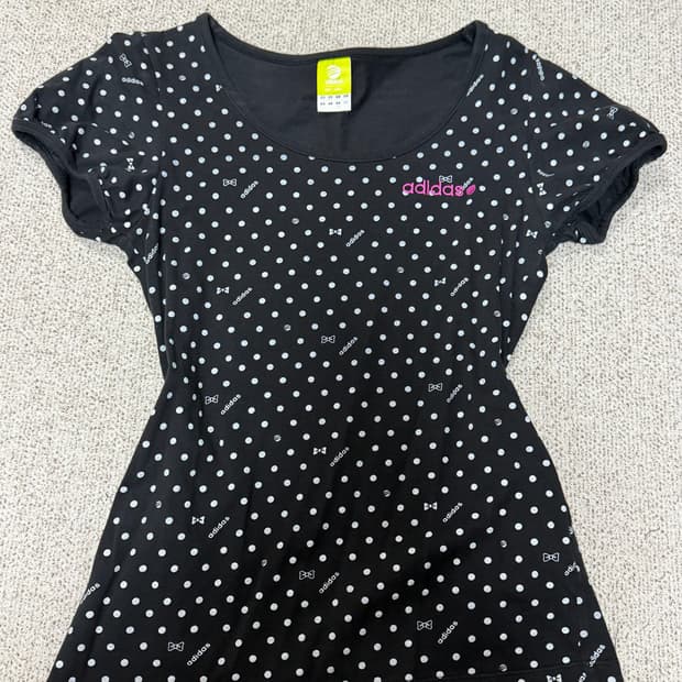 아디다스 리본 도트 반팔 빈티지