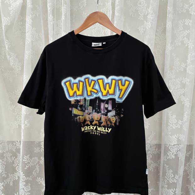 L) 와키윌리 서울 그래픽 반팔 티셔츠 블랙