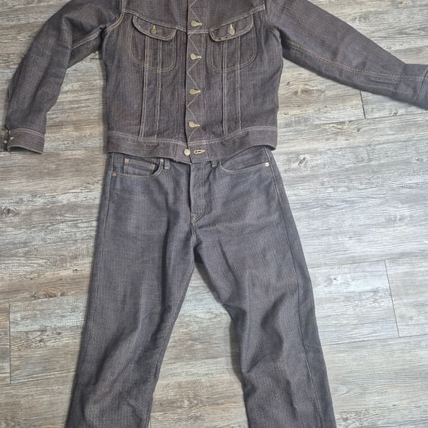 캐피탈 센츄리데님 no.5 웨스터너 셋업 판매 합니다.