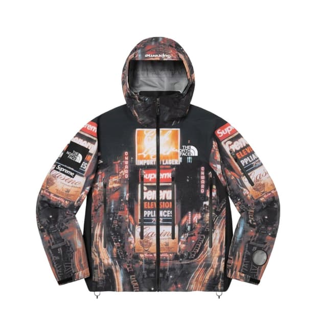 슈프림 노스페이스 테입드심 타임스퀘어 M