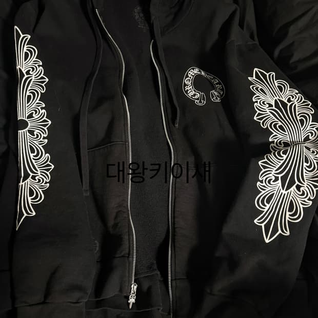 크롬하츠 홀스슈 플로랄 후드집업 L