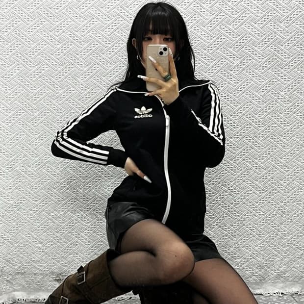 아디다스 Y2K 유로파 검흰 딱붙핏 져지 집업 95 C10869