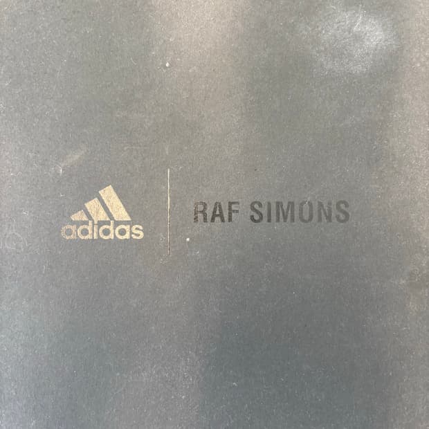 Adidas x rafsimons ozweego
