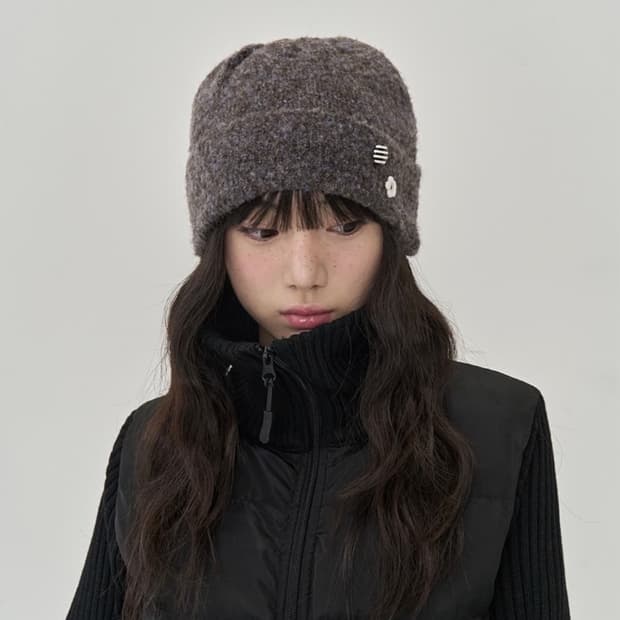 토피 우먼 버튼 비니