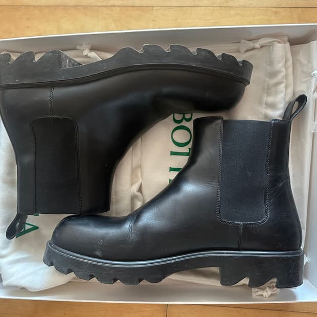 보테가베네타 시부야 카프 앵클부츠 43