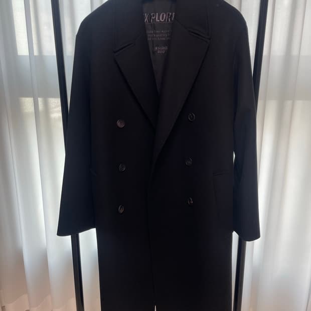 분트x인사일런스 강동원 배정남 코트