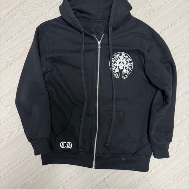 크롬하츠 크로스 홀스슈 후드집업 사이즈 L