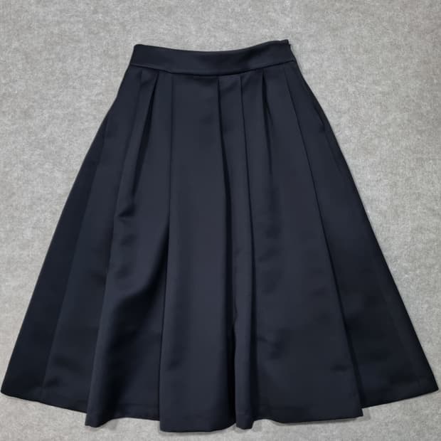 여성 38 럭키슈에뜨 스커트 치마