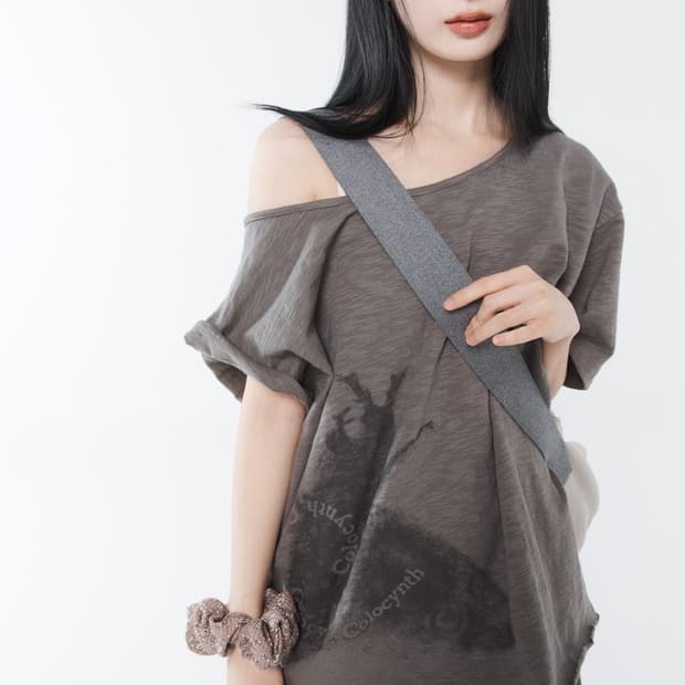 Beetle Unbalance T - Dark Khaki