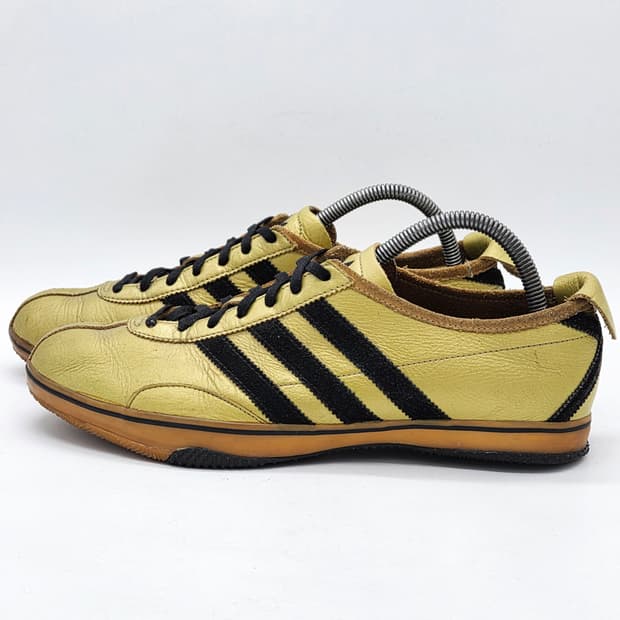  아디다스 트랙 벌크 골드/블랙 (280) 