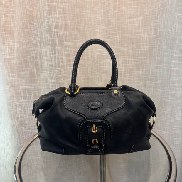 정품 토즈 스티치 레더 토트백    