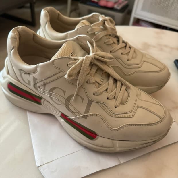 구찌 라이톤 7.5(270) 