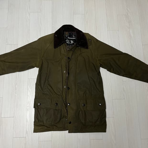 바버 클래식 뷰포트 올리브