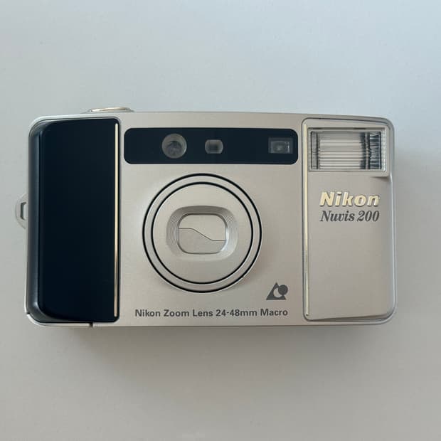 Nikon Nuvis 200 니콘 자동 필름 카메라