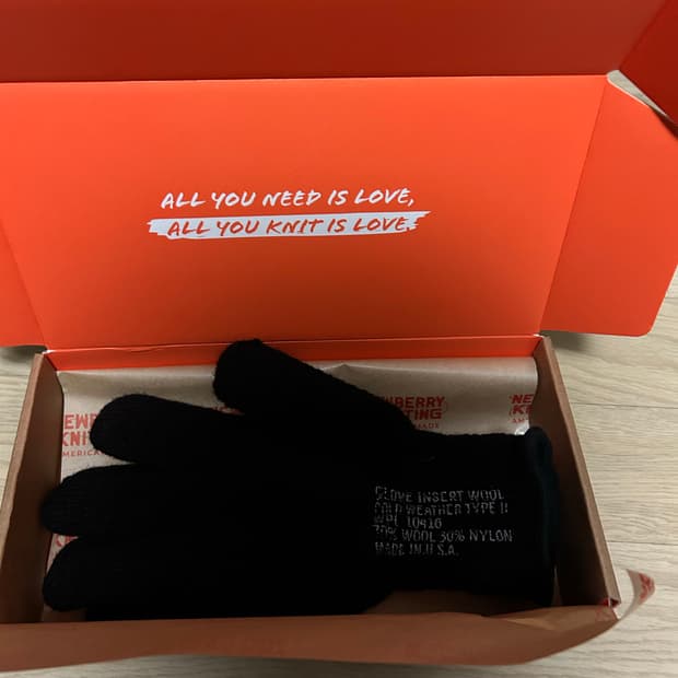 뉴베리니팅 홀핑거 울장갑 블랙