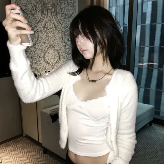 화이트 앙고라 가디건