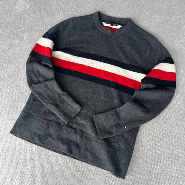타미힐피거 니트맨투맨 